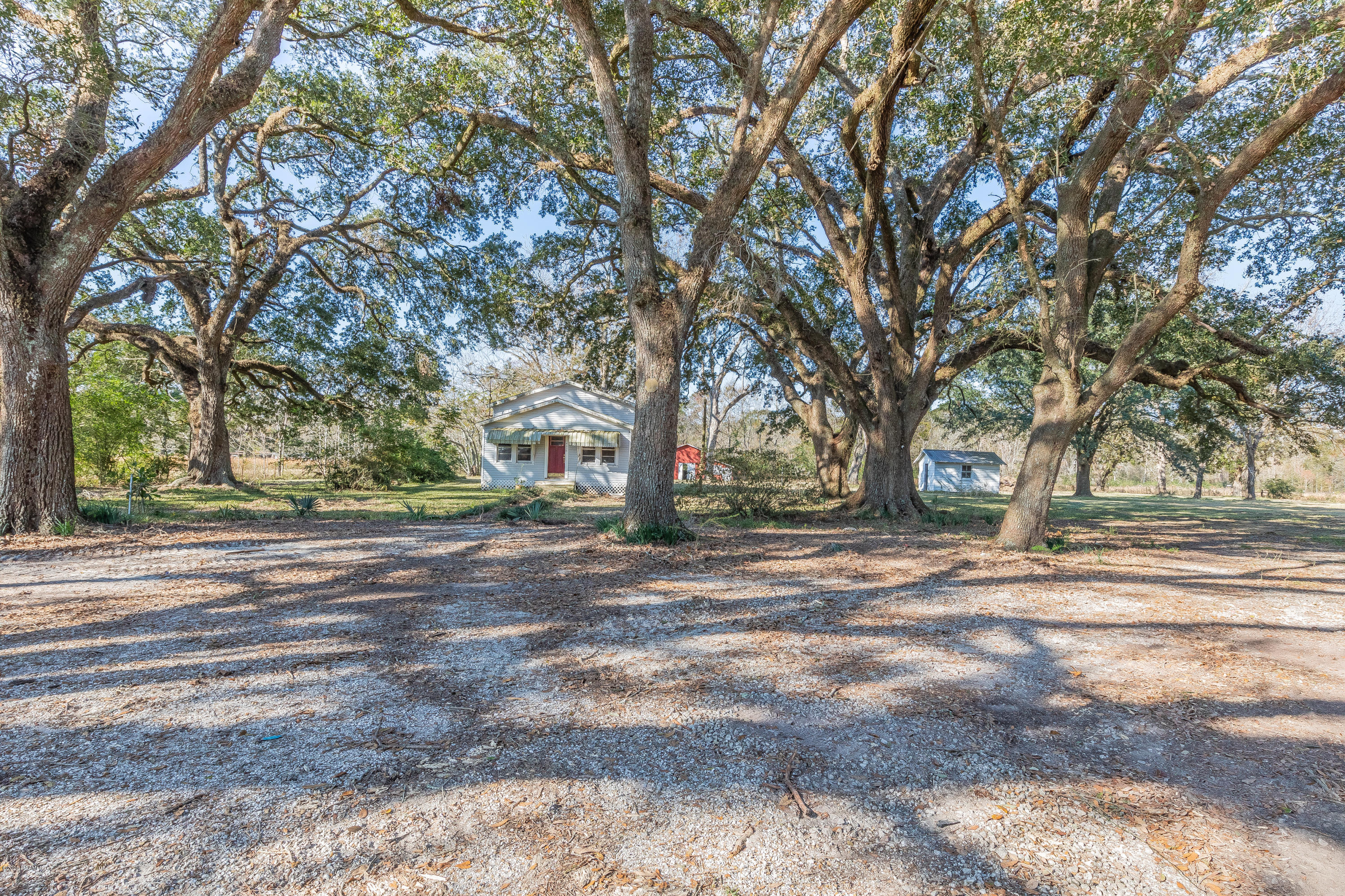 4430 Roberts Cove Road Rayne, LA 70578 - Photo 5 of 41 Gallery Image 5
