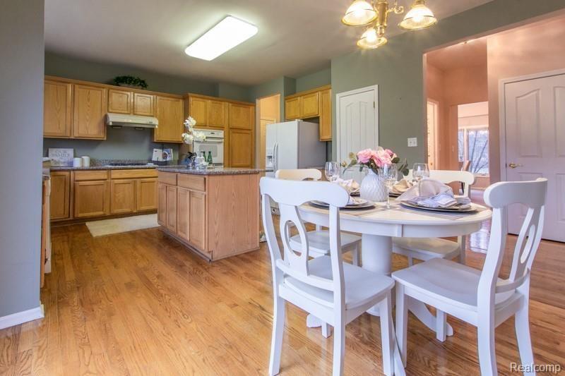47955 Pavillon Road Canton, MI 48188 - Photo 25 of 53