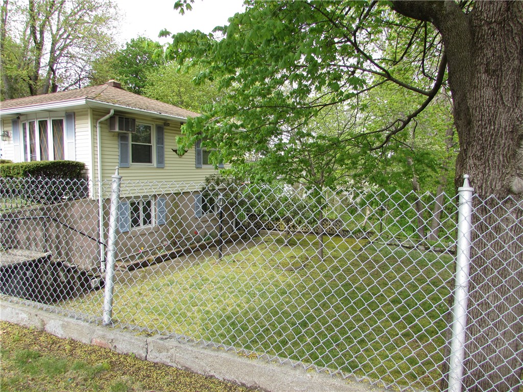 411 Old River Road Lincoln, RI 02838 - Photo 20 of 29 Gallery Image 20