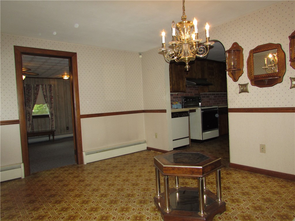 411 Old River Road Lincoln, RI 02838 - Photo 5 of 29 Gallery Image 5