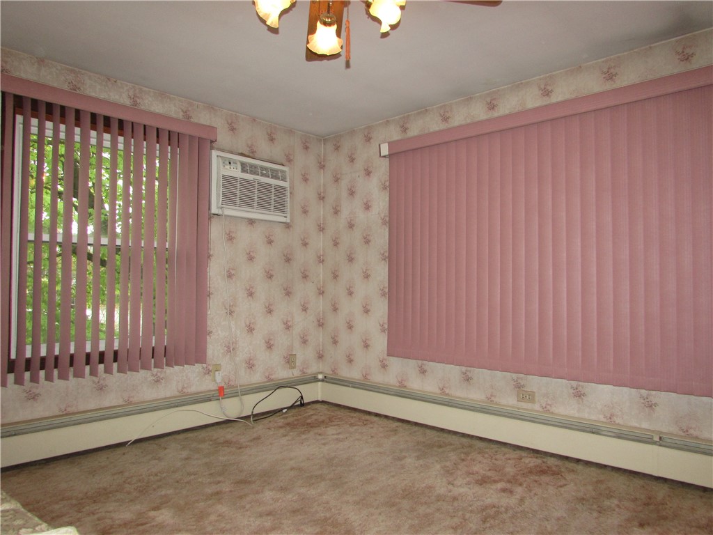 411 Old River Road Lincoln, RI 02838 - Photo 9 of 29 Gallery Image 9