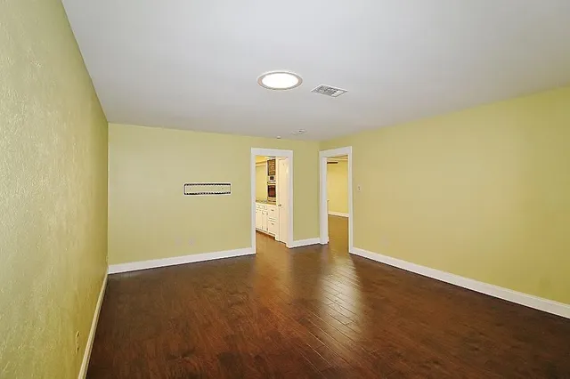 $2,395 | 1610 Alexander Drive, Waxahachie, TX 75165