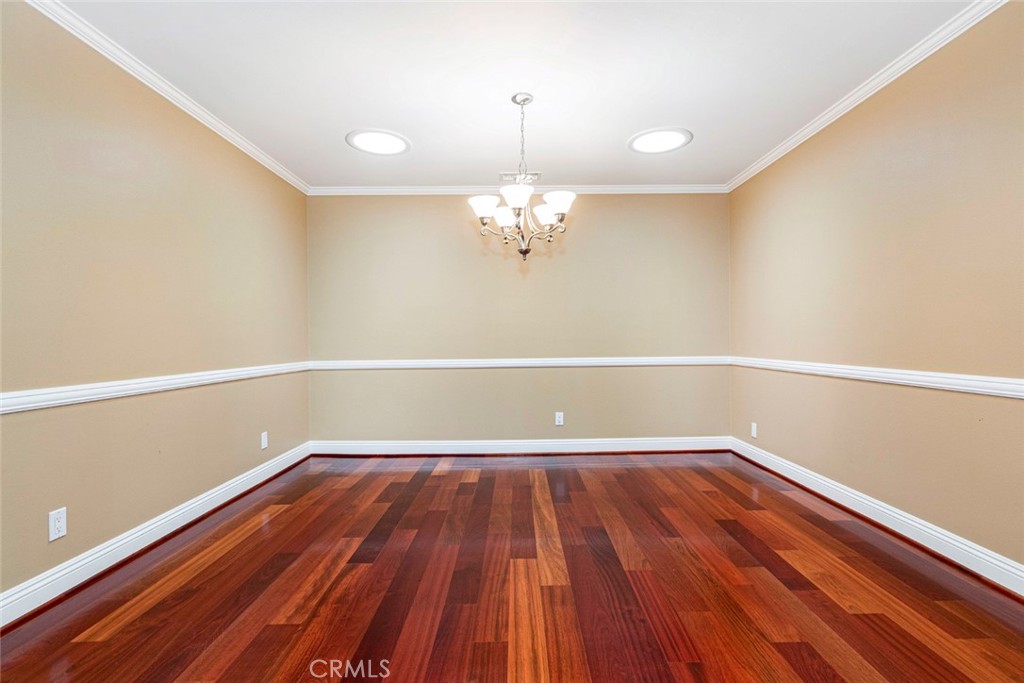 26106 Veva Way Calabasas, CA 91302 - Photo 21 of 56