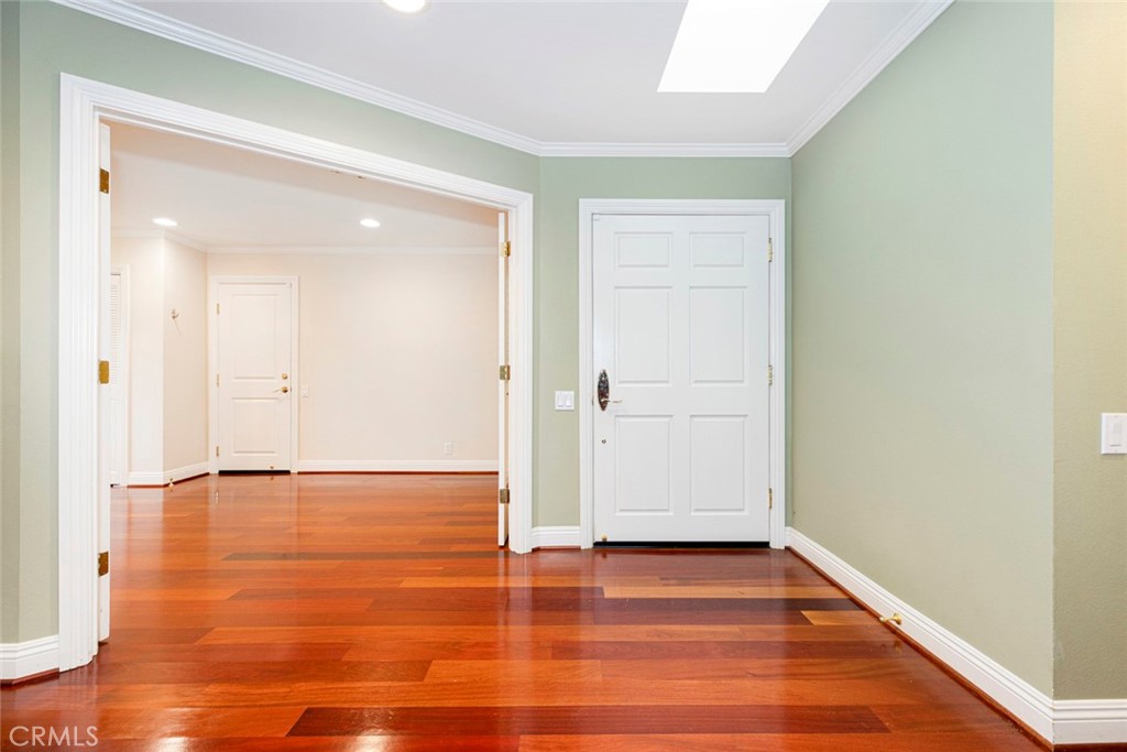 26106 Veva Way Calabasas, CA 91302 - Photo 22 of 56