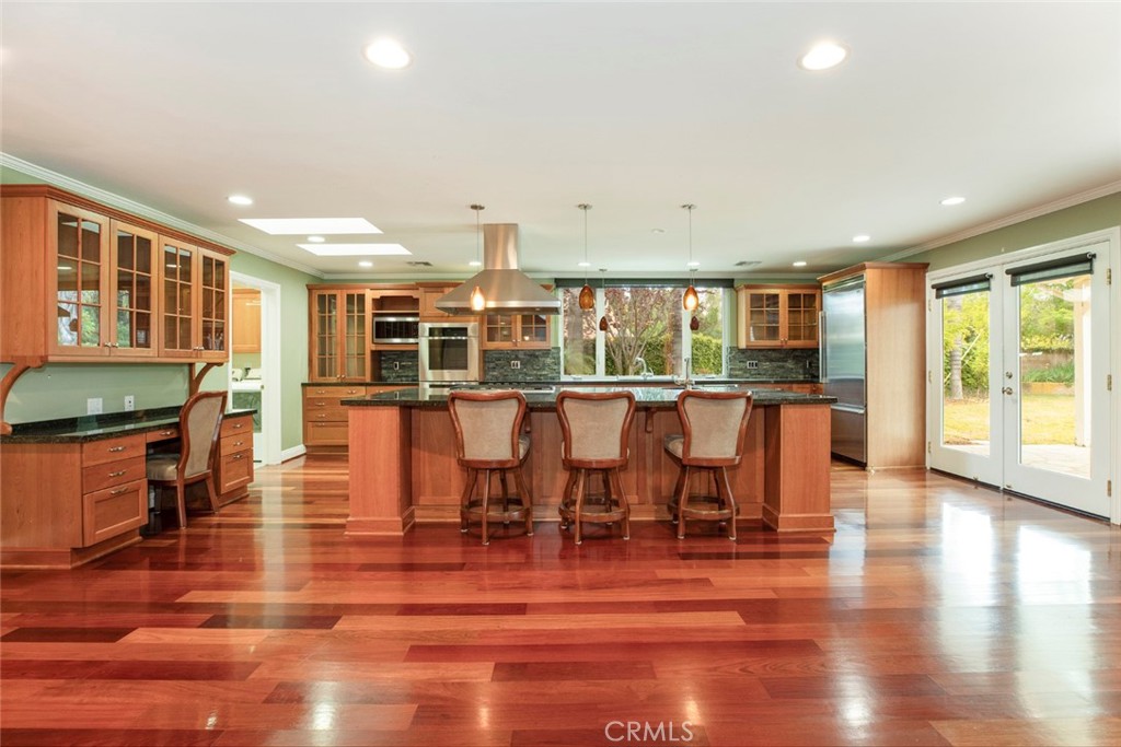 26106 Veva Way Calabasas, CA 91302 - Photo 10 of 56