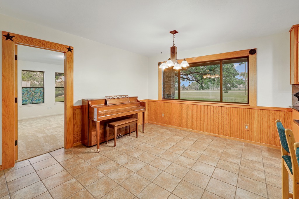986 Shiloh Road Bastrop, TX 78602 - Photo 10 of 38