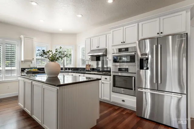 $940,000 | 5742 North Black Sand Avenue, Meridian, ID 83646