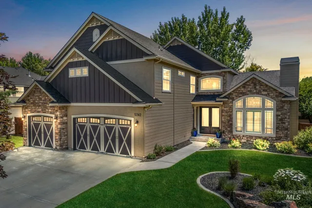 $940,000 | 5742 North Black Sand Avenue, Meridian, ID 83646