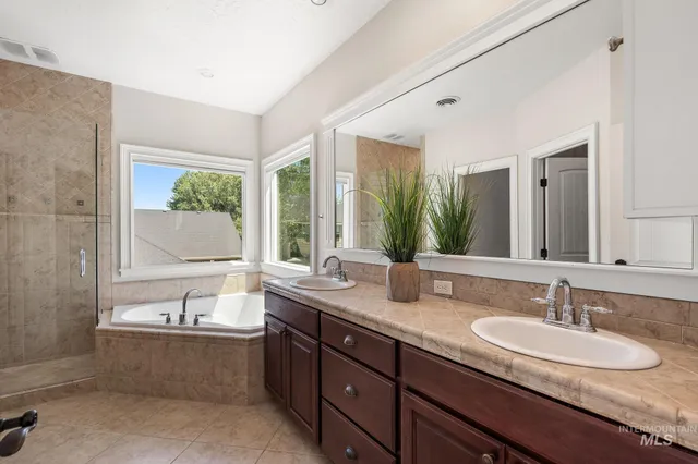 $940,000 | 5742 North Black Sand Avenue, Meridian, ID 83646