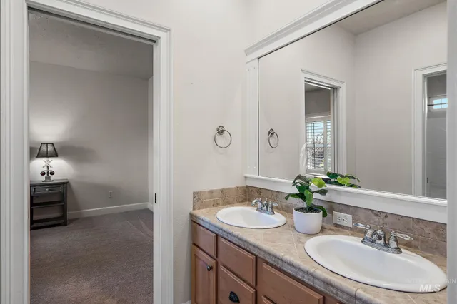 $940,000 | 5742 North Black Sand Avenue, Meridian, ID 83646