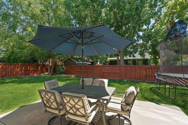 $940,000 | 5742 North Black Sand Avenue, Meridian, ID 83646