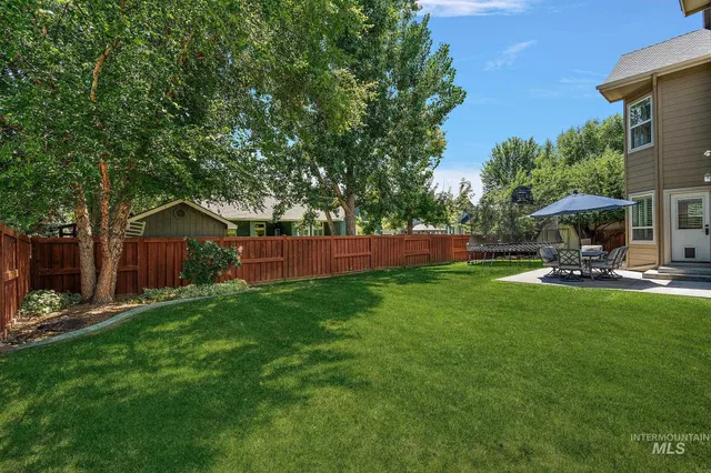 $940,000 | 5742 North Black Sand Avenue, Meridian, ID 83646