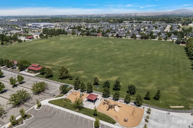 $940,000 | 5742 North Black Sand Avenue, Meridian, ID 83646