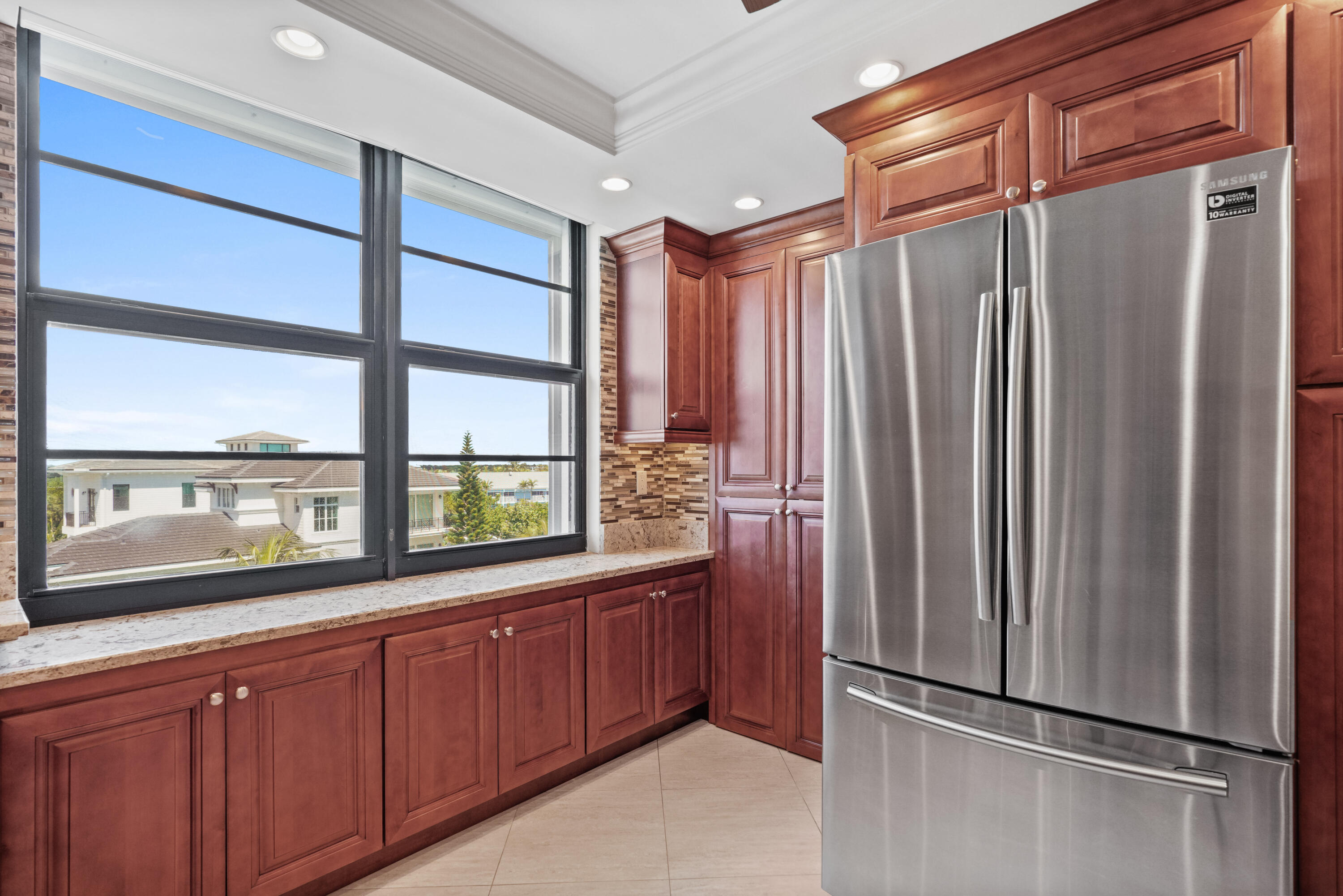 911 Ocean Drive, Unit 506 Juno Beach, FL 33408 - Photo 17 of 68 _MLP9461_1