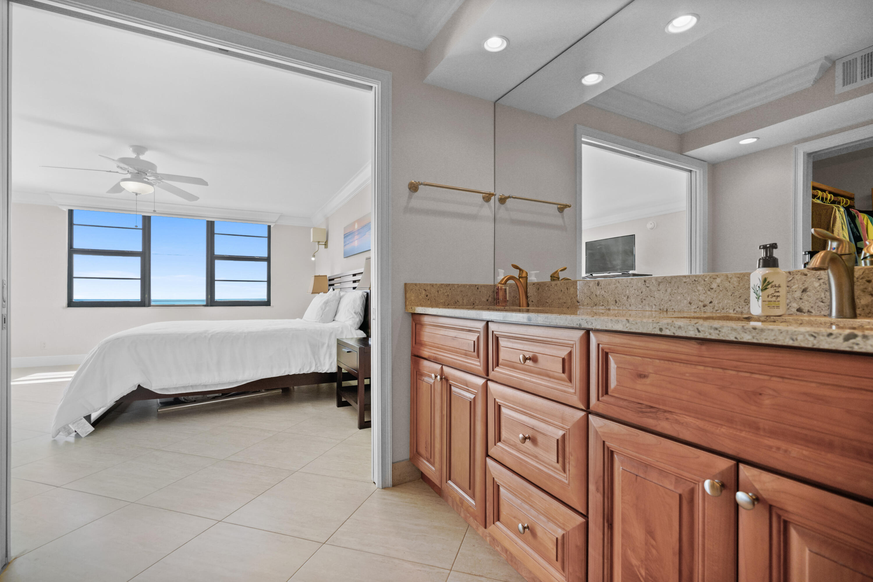 911 Ocean Drive, Unit 506 Juno Beach, FL 33408 - Photo 35 of 68 _MLP9301_1