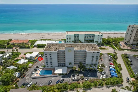 $995,000 | 911 Ocean Drive, Unit 506, Juno Beach, FL 33408