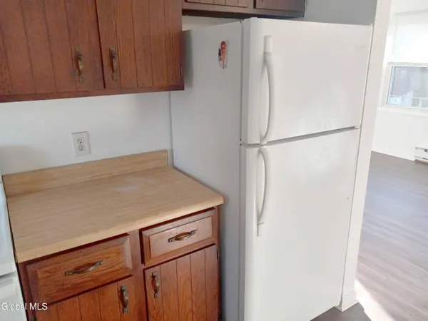 $1,000 | 470 Summer Street, Unit 6, Rotterdam, NY 12306