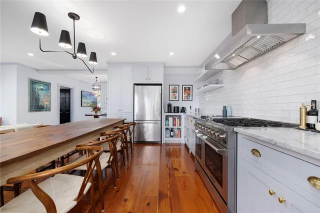 $1,695,000 | 172 Williams Street, Providence, RI 02906