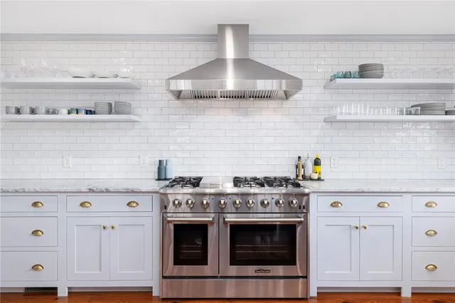 $1,695,000 | 172 Williams Street, Providence, RI 02906