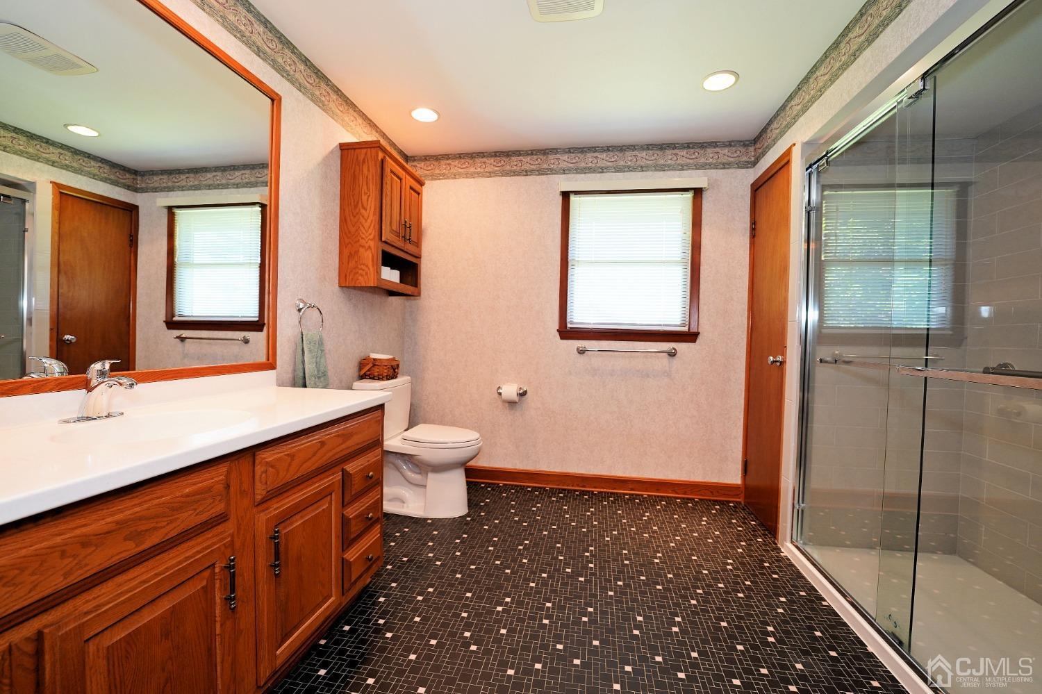 373 Ridge Road Dayton, NJ 08810 - Photo 34 of 60 Gallery Image 34