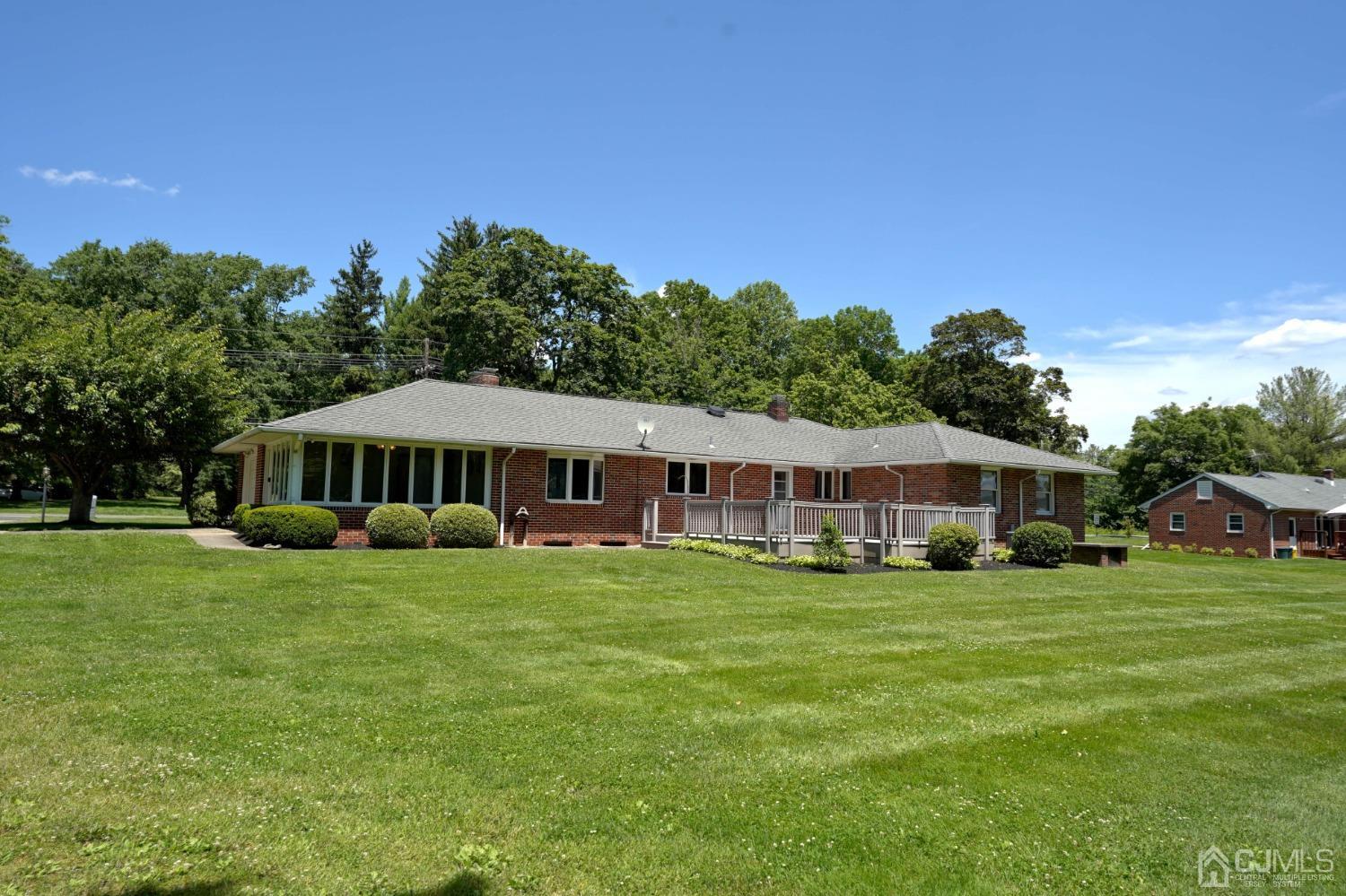373 Ridge Road Dayton, NJ 08810 - Photo 53 of 60 Gallery Image 53