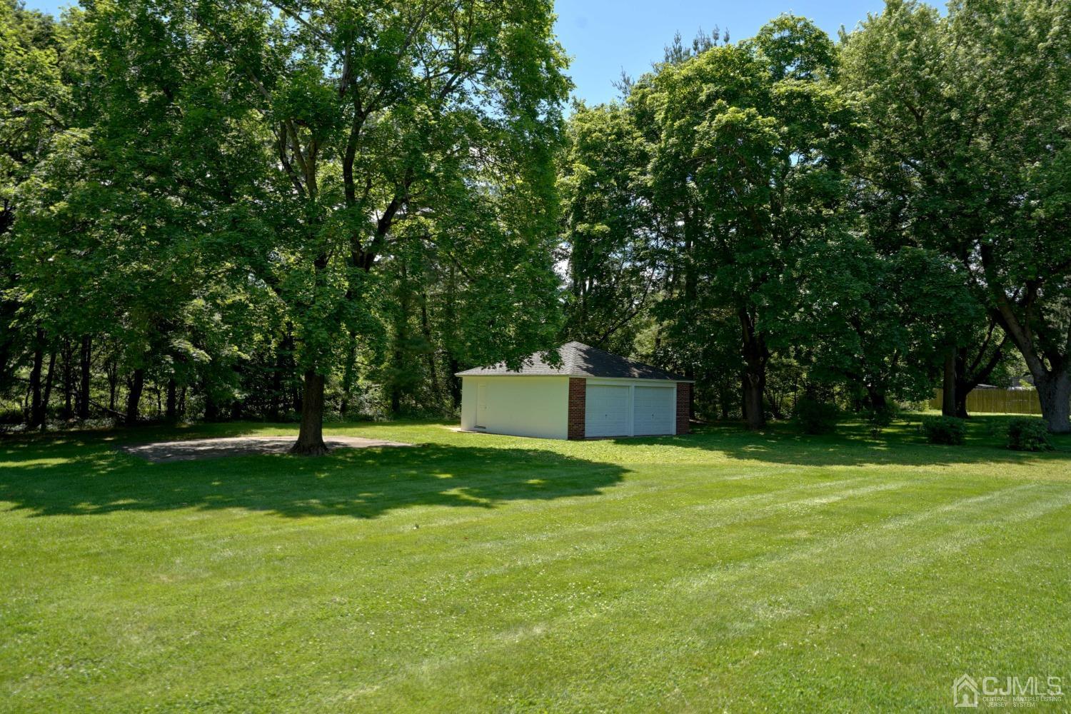 373 Ridge Road Dayton, NJ 08810 - Photo 58 of 60 Gallery Image 58