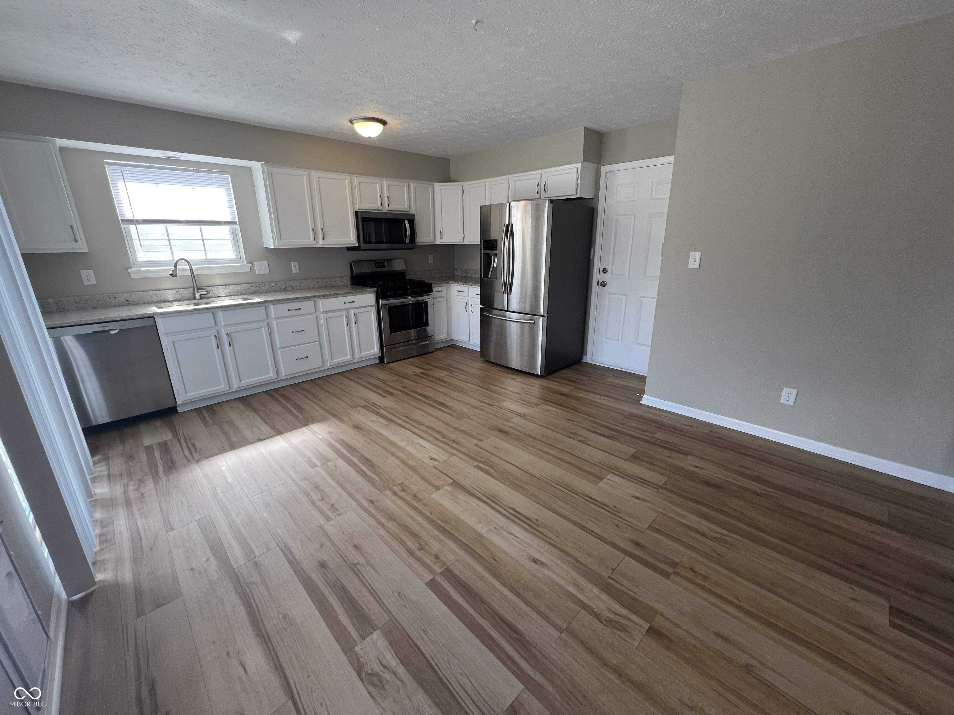 11205 Founders Place Fishers, IN 46038 - Photo 5 of 20