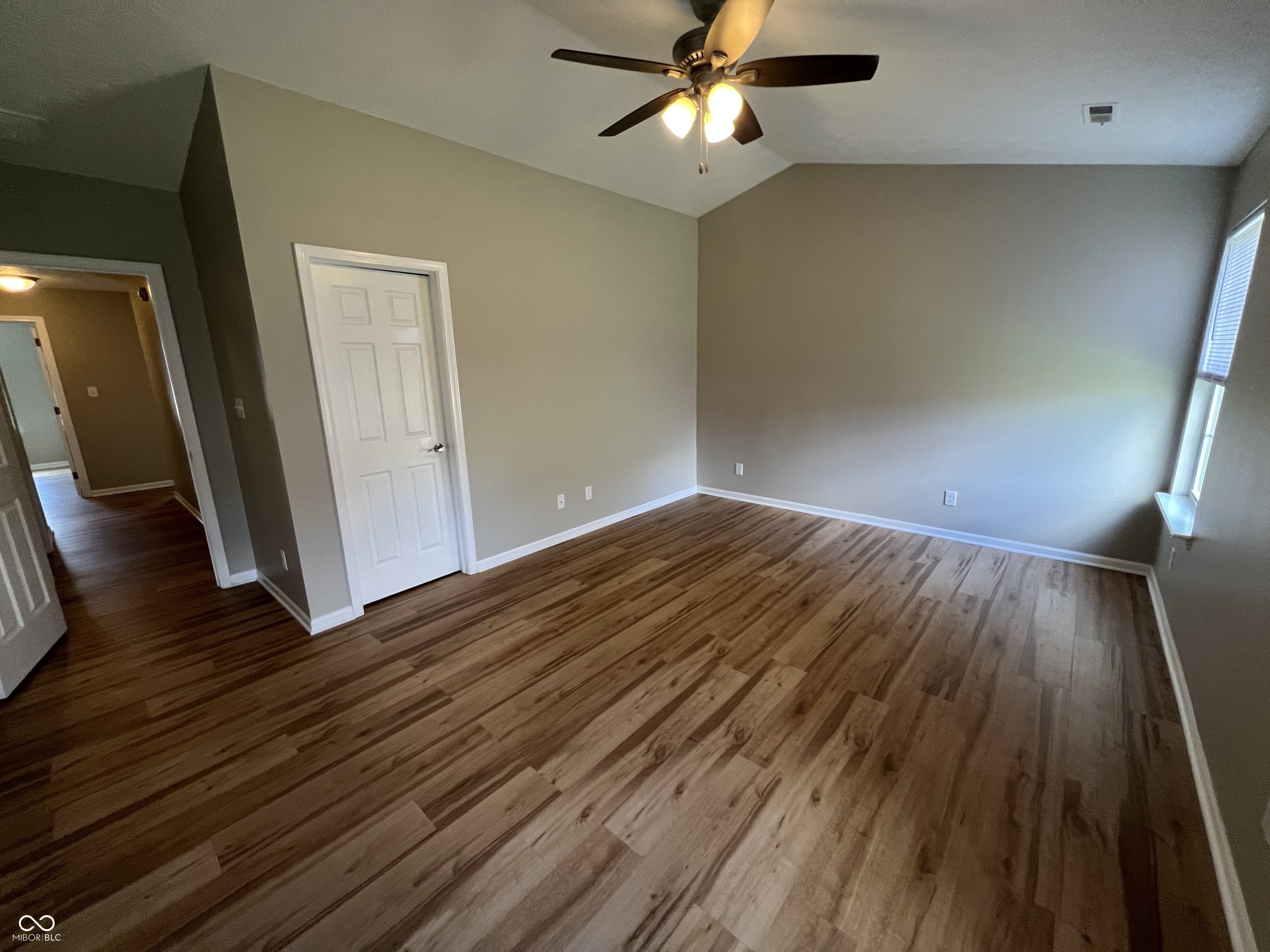 11205 Founders Place Fishers, IN 46038 - Photo 8 of 20