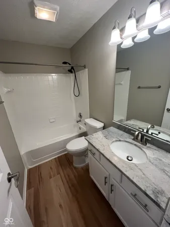 $2,395 | 11205 Founders Place, Fishers, IN 46038