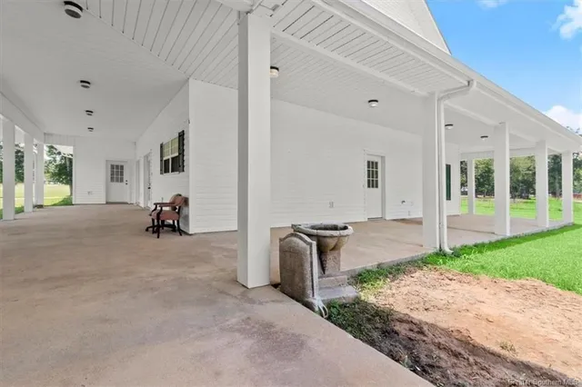 $499,000 | 6263 River Road, Lake Charles, LA 70615