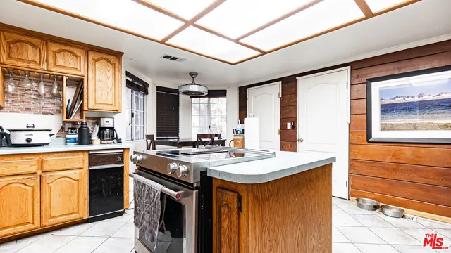 $495,000 | 23876 Crest Forest Drive, Crestline, CA 92325