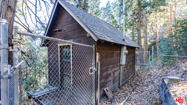 $495,000 | 23876 Crest Forest Drive, Crestline, CA 92325