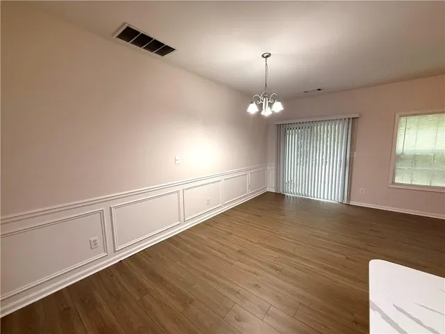 $2,400 | 314 Creek Manor Way, Suwanee, GA 30024