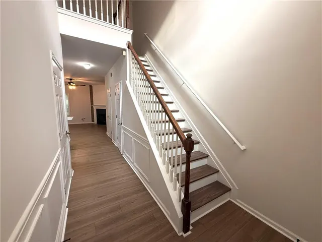 $2,400 | 314 Creek Manor Way, Suwanee, GA 30024