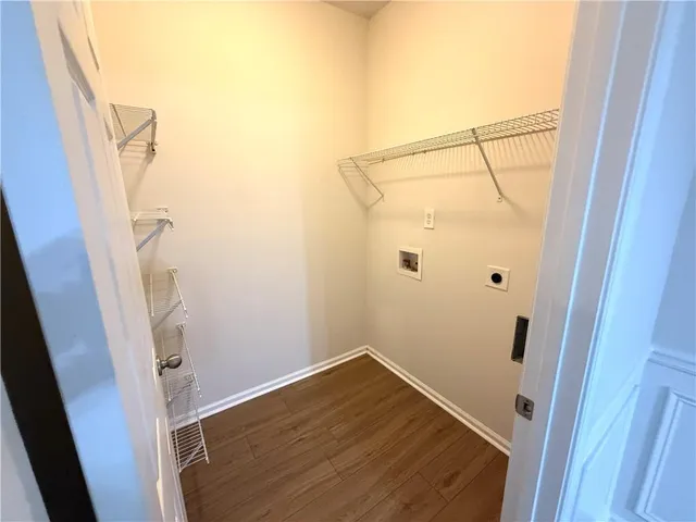 $2,400 | 314 Creek Manor Way, Suwanee, GA 30024