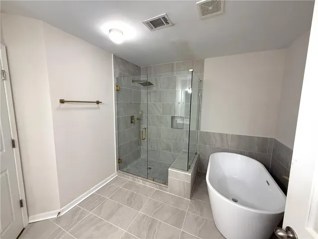 $2,400 | 314 Creek Manor Way, Suwanee, GA 30024