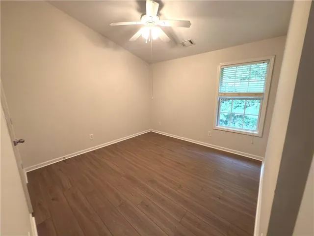 $2,400 | 314 Creek Manor Way, Suwanee, GA 30024