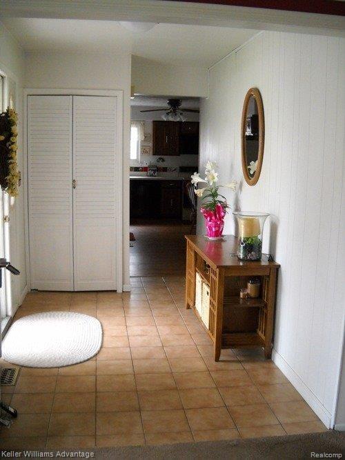 1457 Ranier Street Canton, MI 48187 - Photo 6 of 22 Foyer View to Kitchen