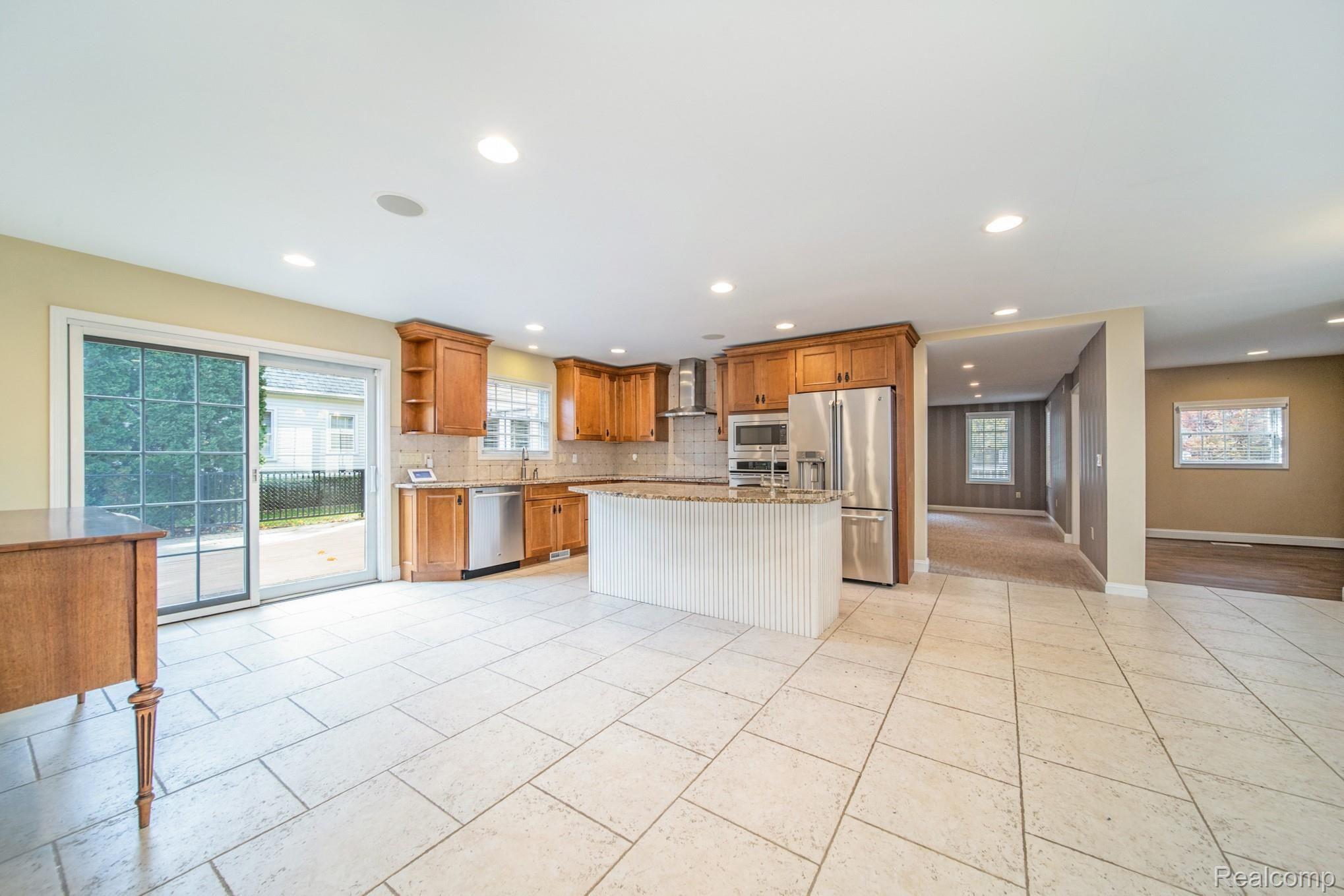 514 West 3rd Street Rochester, MI 48307 - Photo 11 of 45 12.jpg