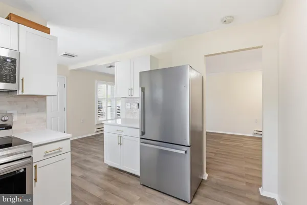 $229,000 | 43B Magnolia Road, Manahawkin, NJ 08050