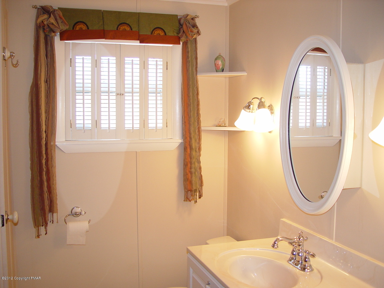 7623 Sawmill Road Tobyhanna, PA 18466 - Photo 9 of 12 Bathroom 2