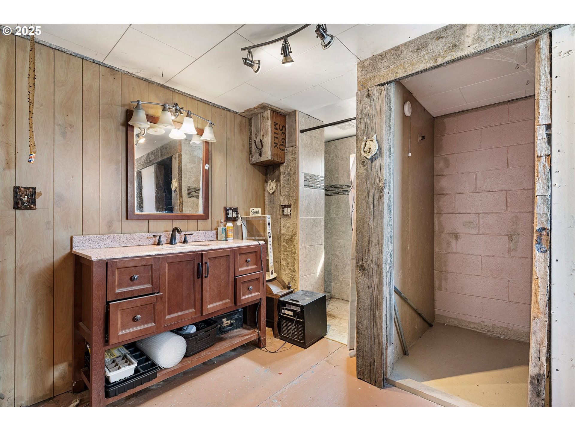 37799 Alder Creek Road Baker City, OR 97814 - Photo 34 of 41 a bathroom with a sink mirror and a shower
