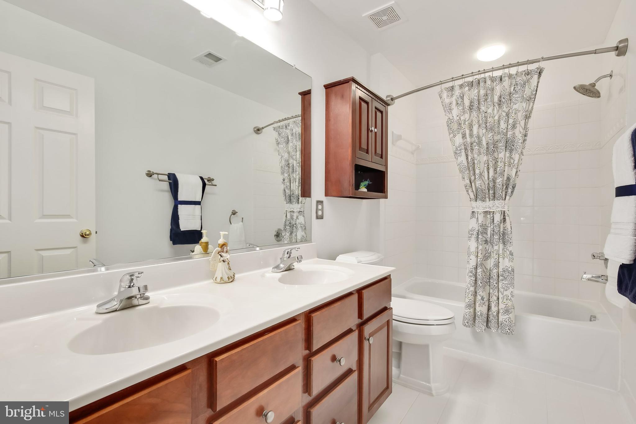 13925 Schaeffer Road Boyds, MD 20841 - Photo 35 of 67 Gallery Image 35