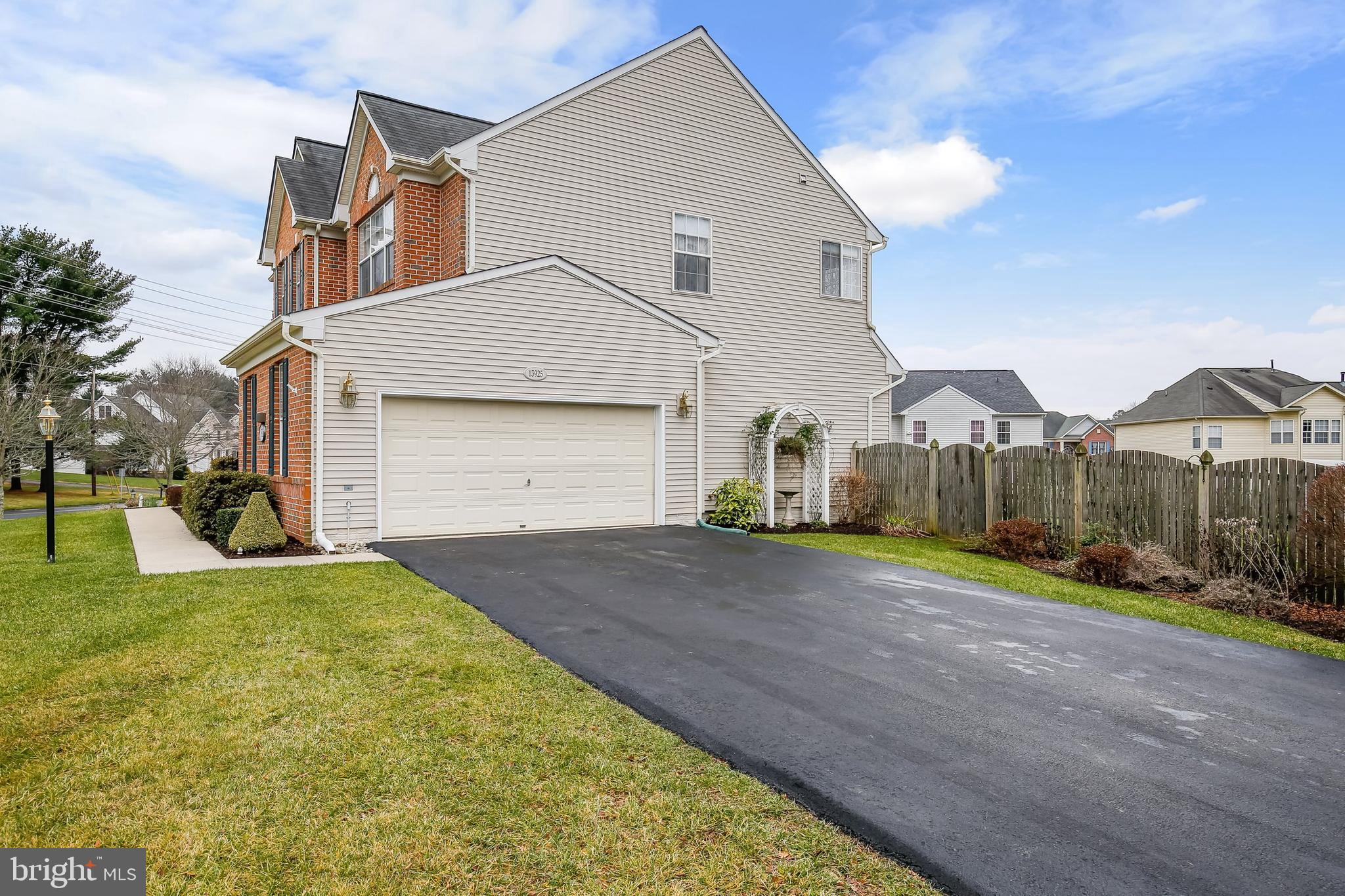 13925 Schaeffer Road Boyds, MD 20841 - Photo 8 of 67 Gallery Image 8