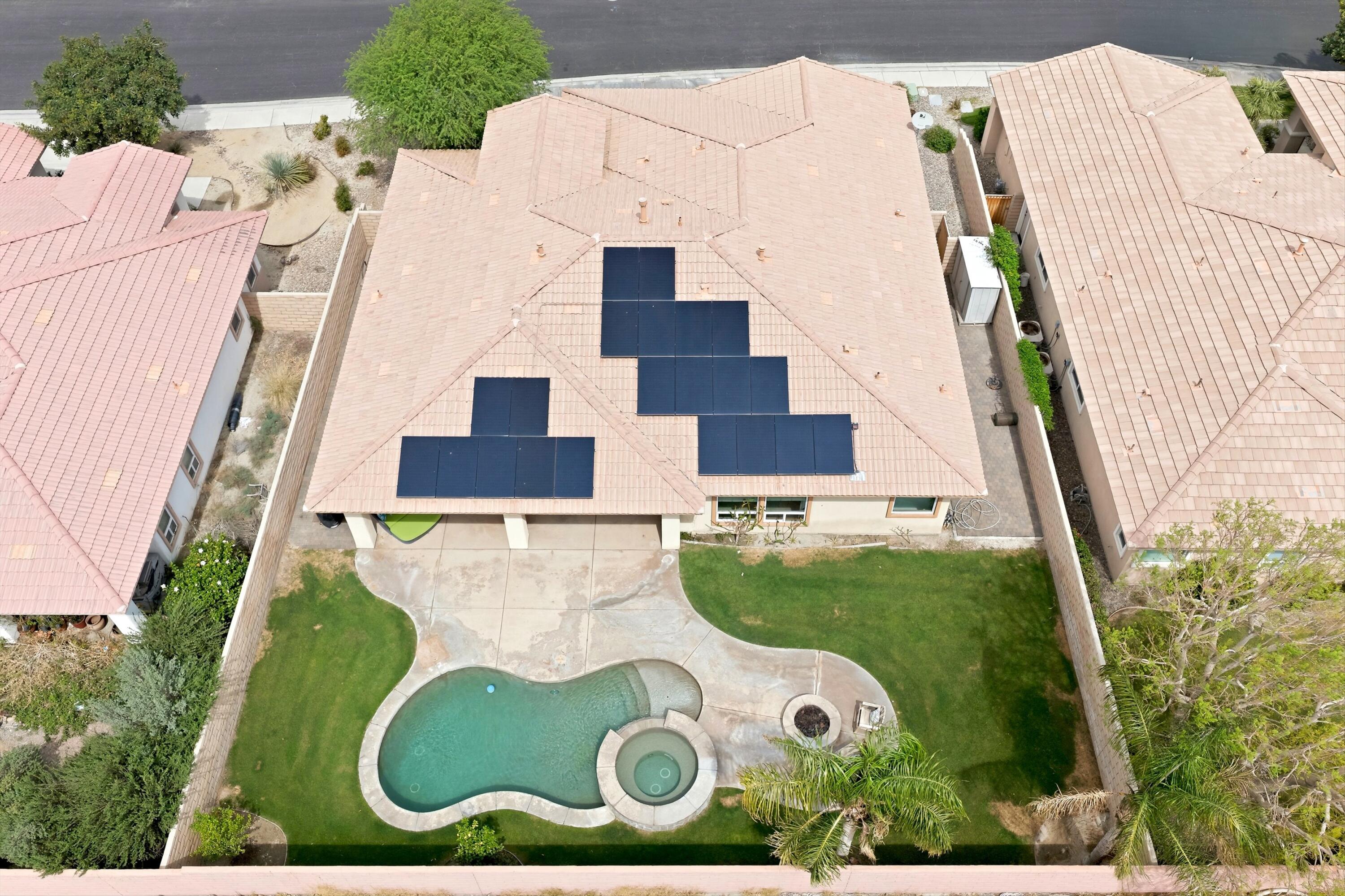 232 Via Firenza Rancho Mirage, CA 92270 - Photo 28 of 43 an aerial view of a house with a yard