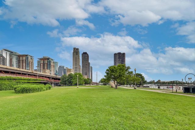 $405,000 | 195 North Harbor Drive, Unit 4001, Chicago, IL 60601