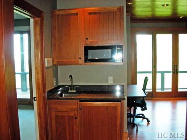 61 High Cliffs Road Cashiers, NC 28717 - Photo 16 of 34 Gallery Image 16