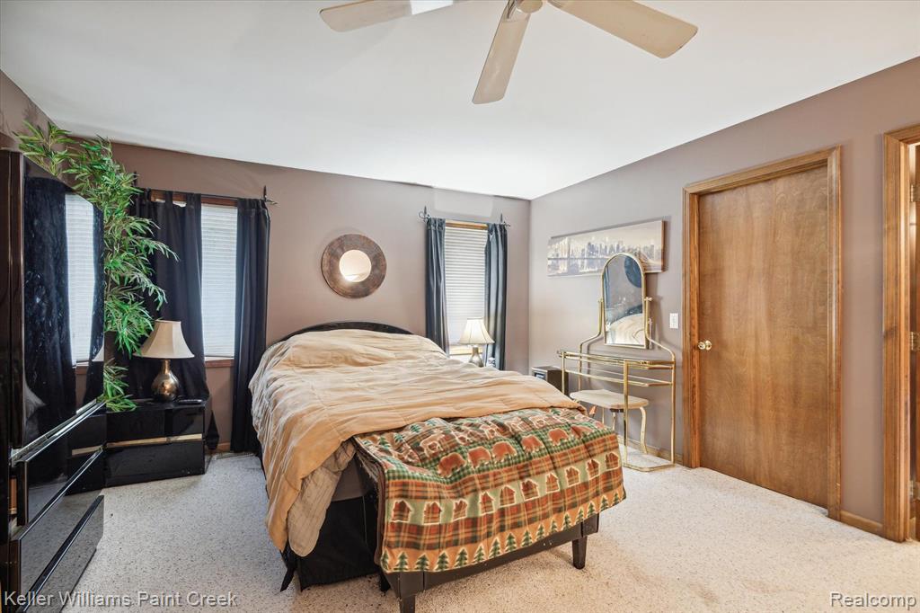 4892 Lakeshore Road Lexington, MI 48450 - Photo 23 of 31 Gallery Image 23