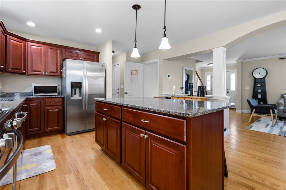 46 Hillside Road Lincoln, RI 02865 - Photo 15 of 41 Gallery Image 15
