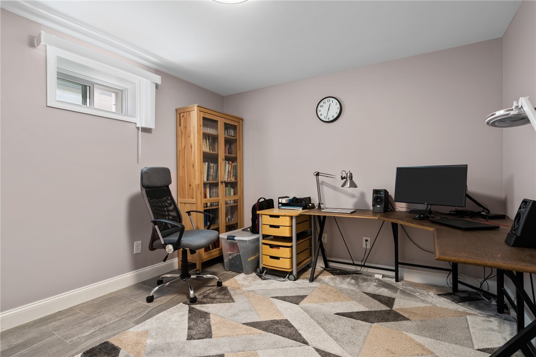 46 Hillside Road Lincoln, RI 02865 - Photo 22 of 41 Gallery Image 22